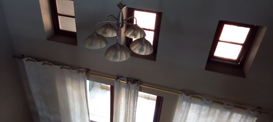 2 Bedroom Property for Sale in Waterval East North West